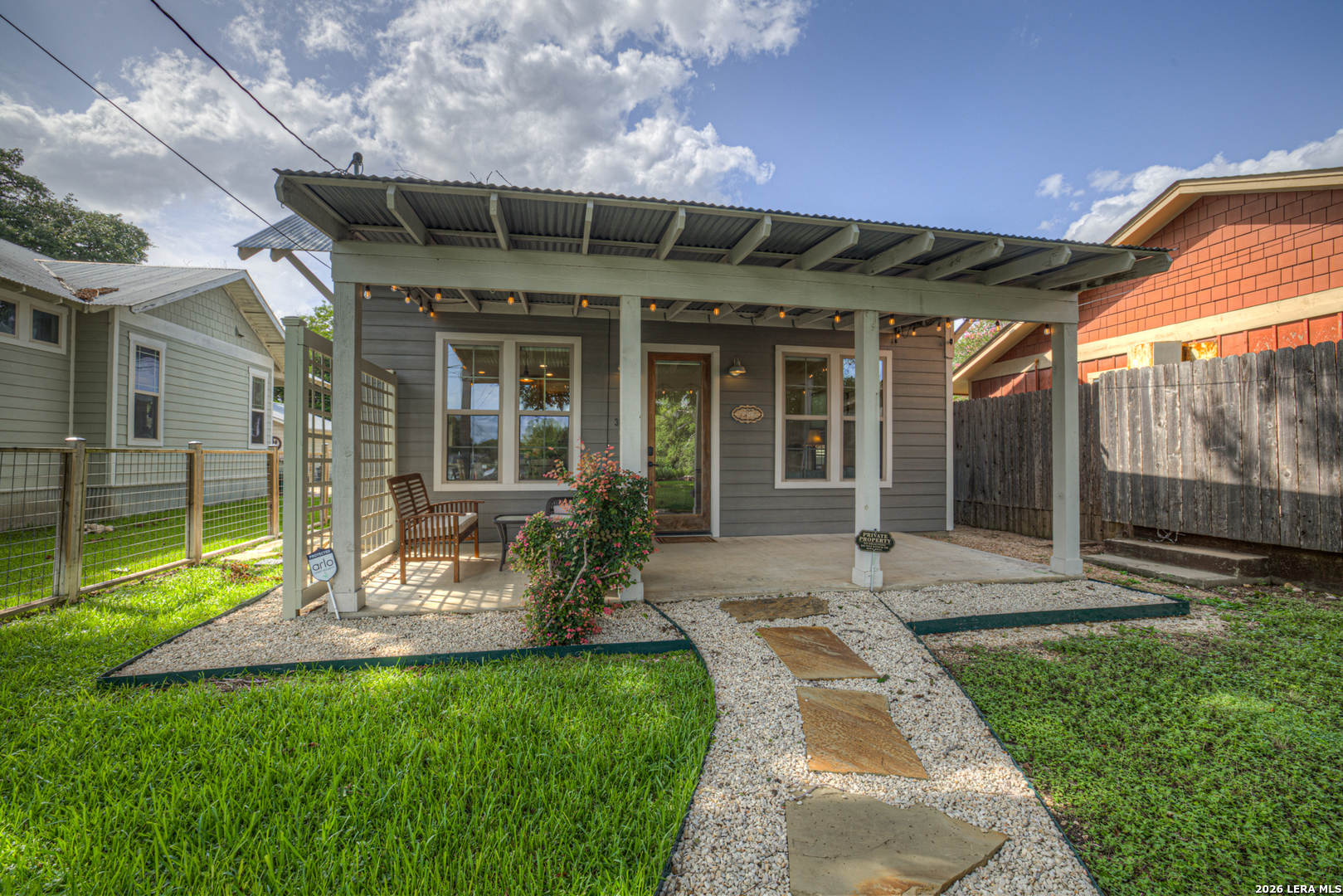main property photo 4