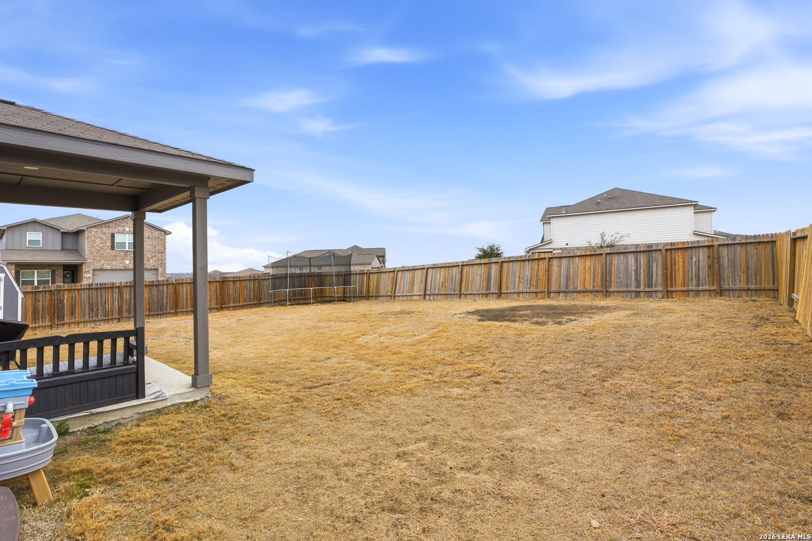 main property photo 23