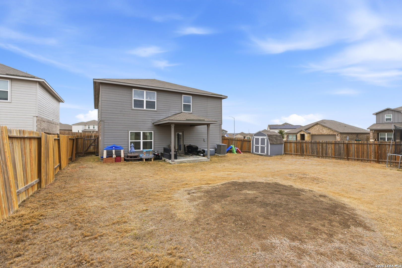 main property photo 25