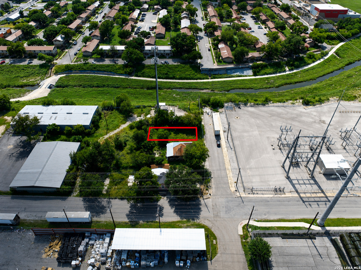main property photo 3
