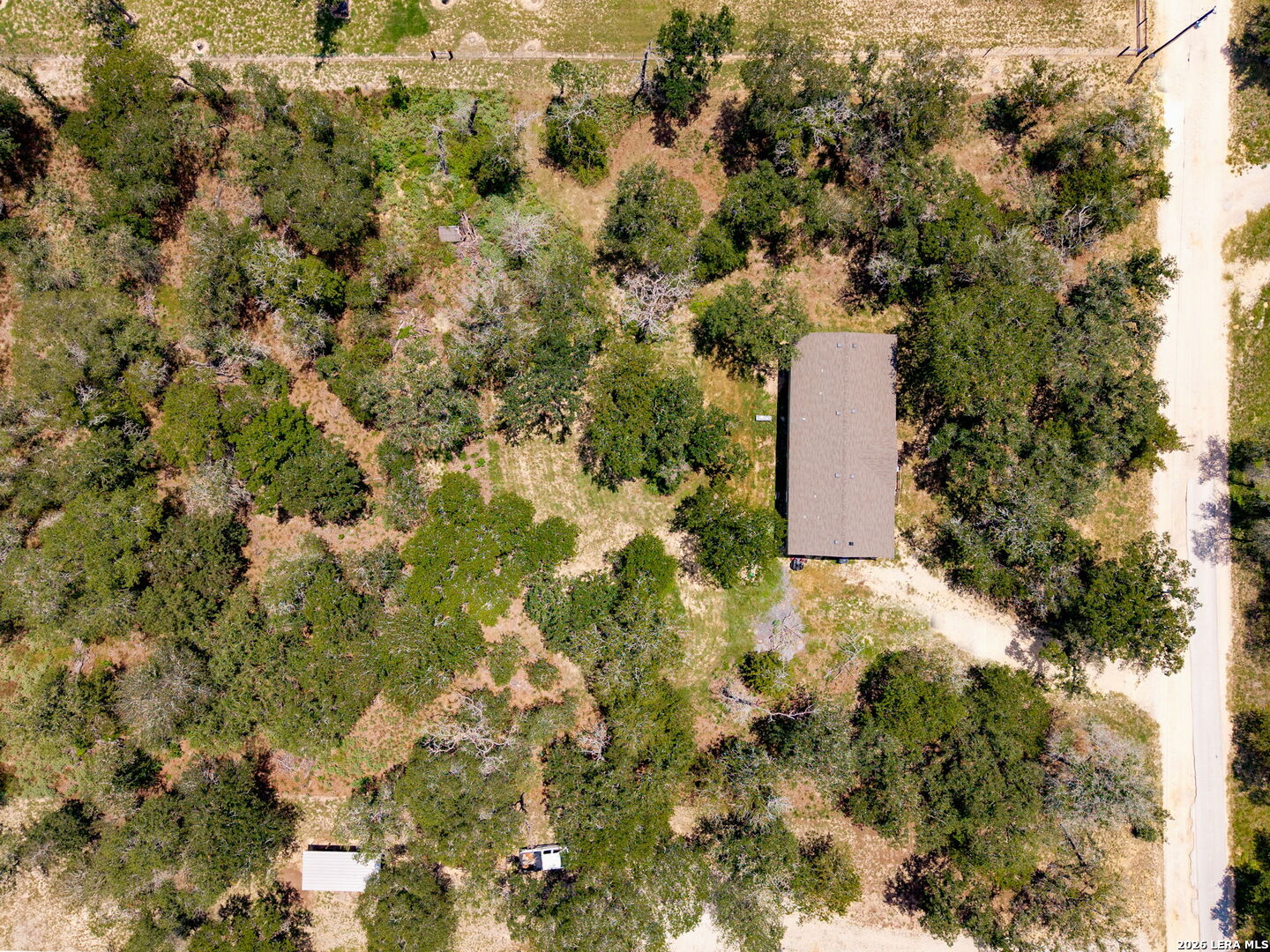main property photo 24