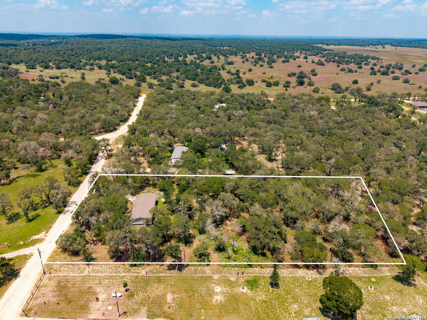 main property photo 29