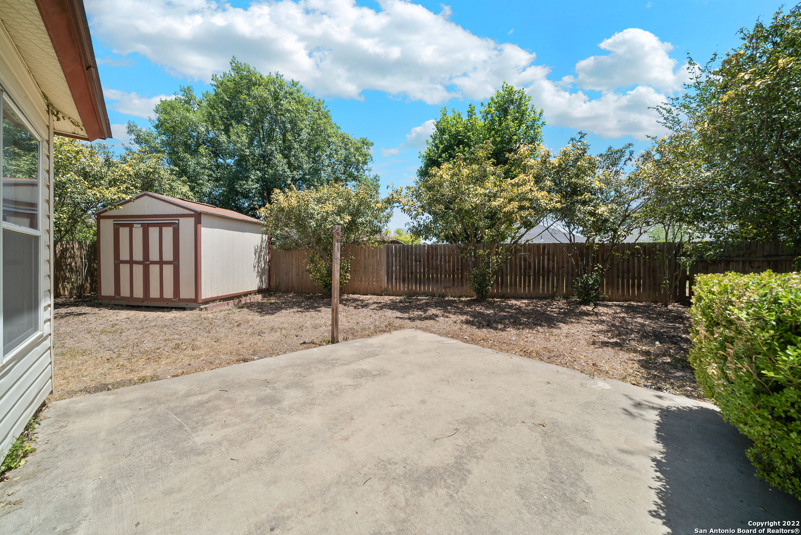 main property photo 15