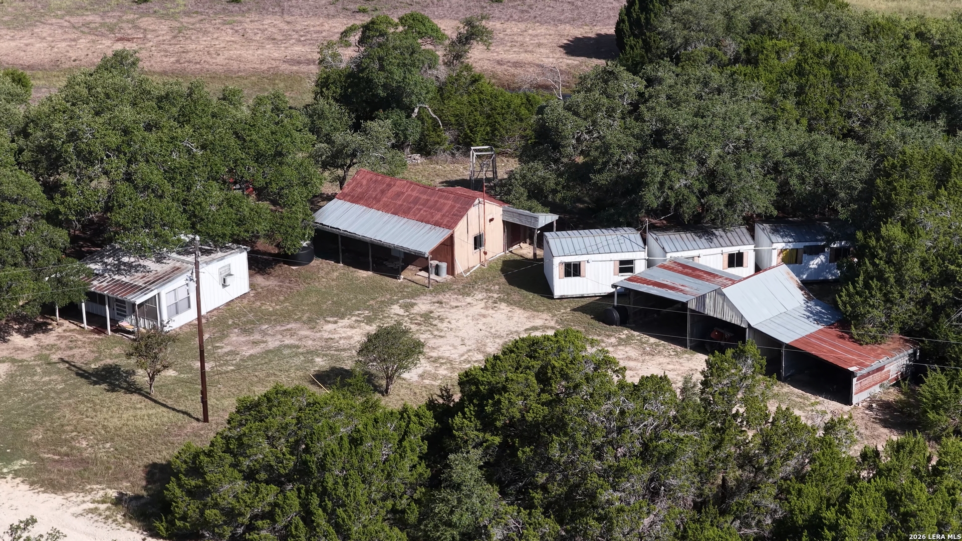 main property photo 13