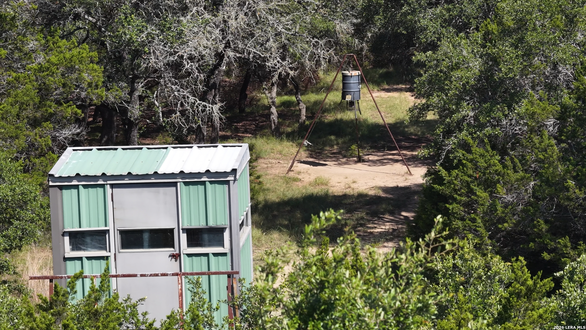 main property photo 44