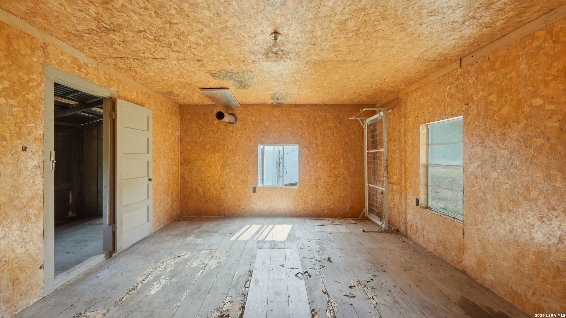 main property photo 60