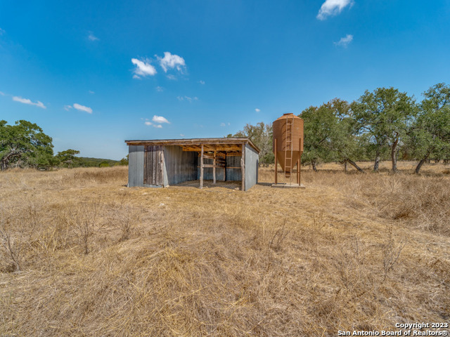 main property photo 24