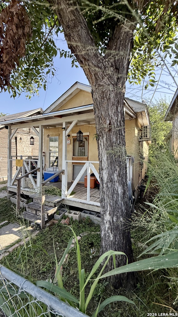 main property photo 6