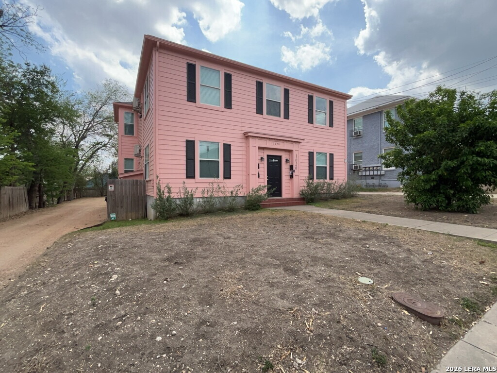 main property photo 30