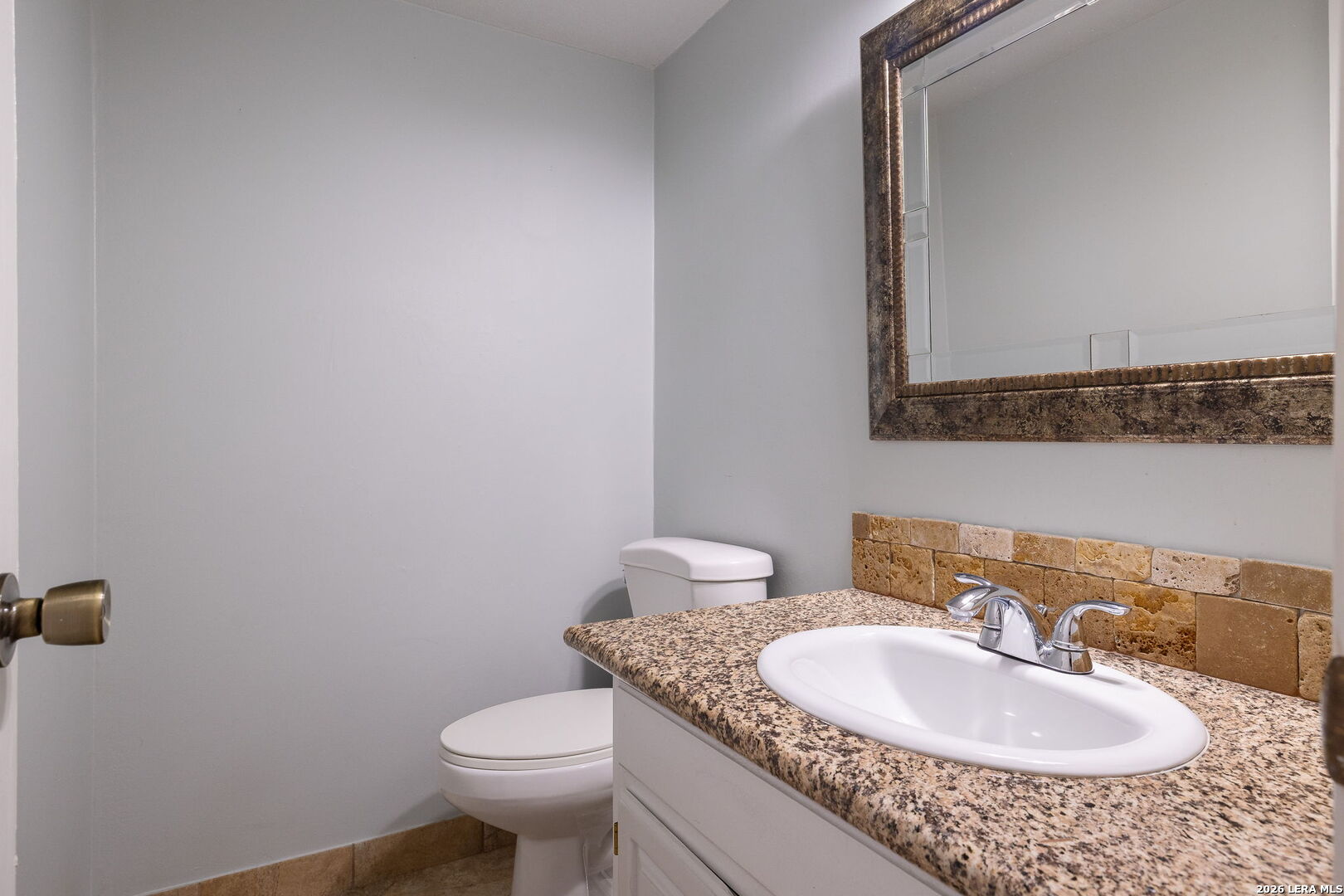 main property photo 12