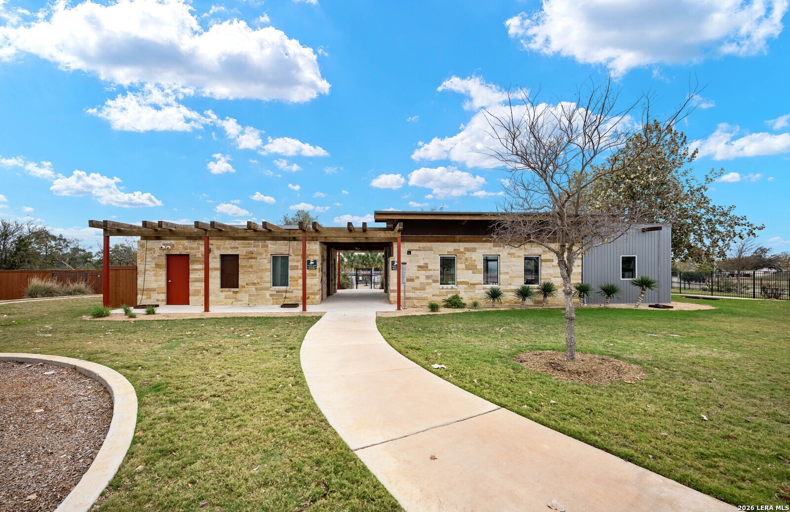 main property photo 57