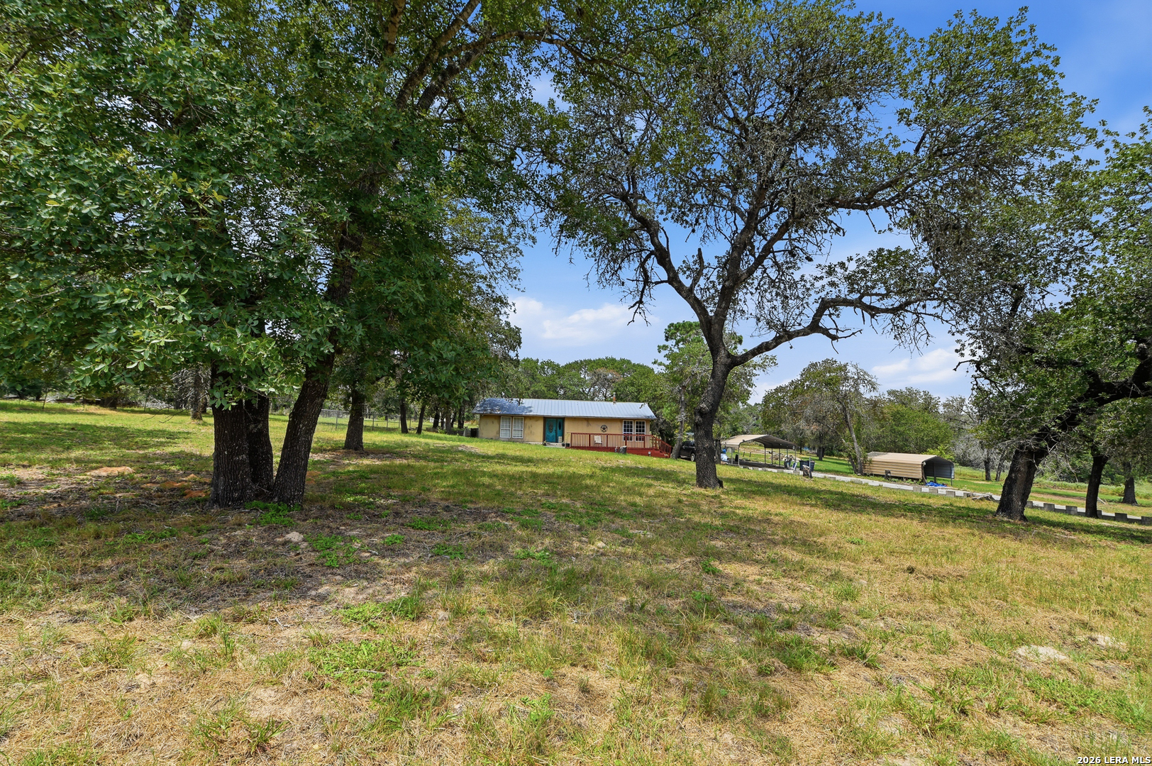 main property photo 25