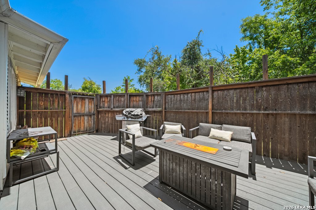 main property photo 22