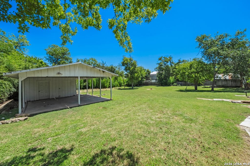 main property photo 23