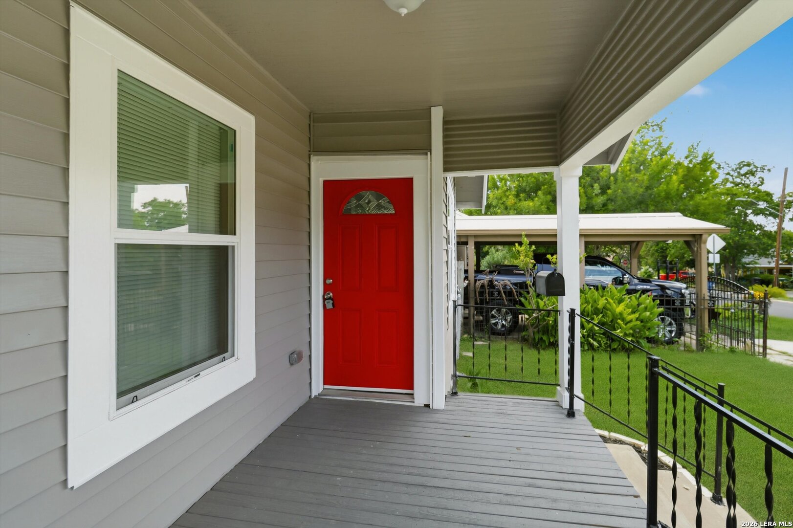 main property photo 2