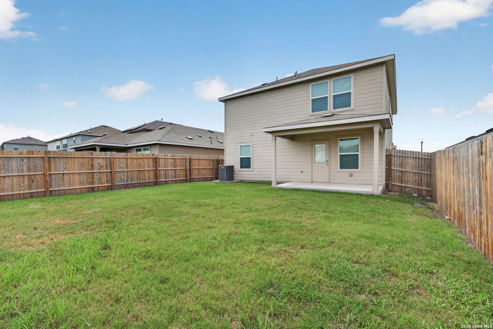 main property photo 33