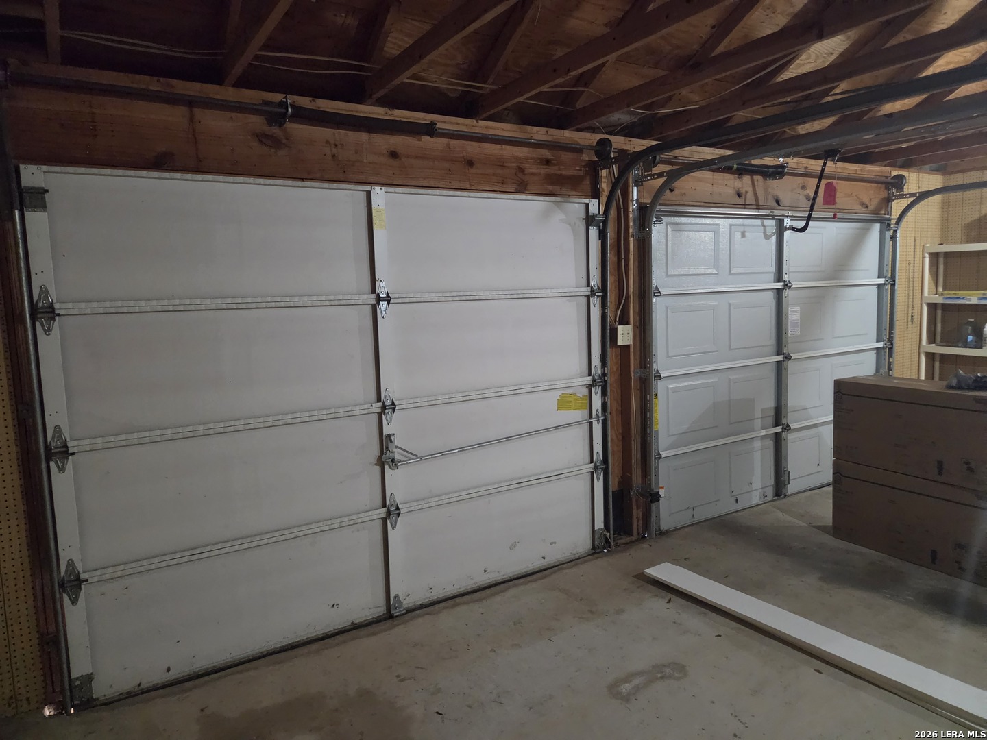 main property photo 45