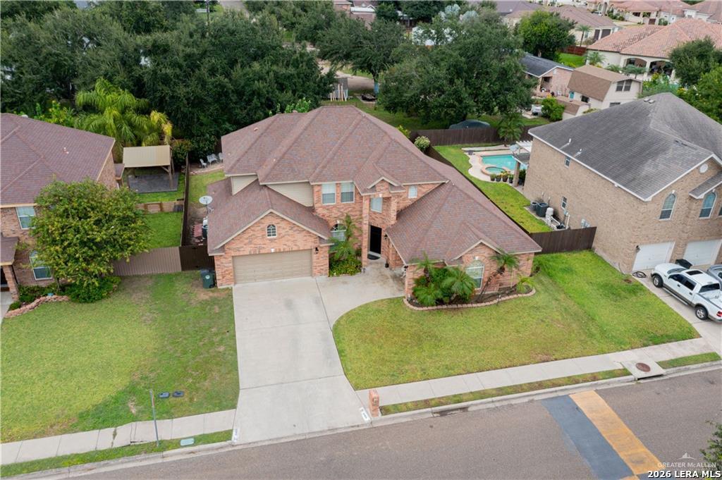 main property photo 9