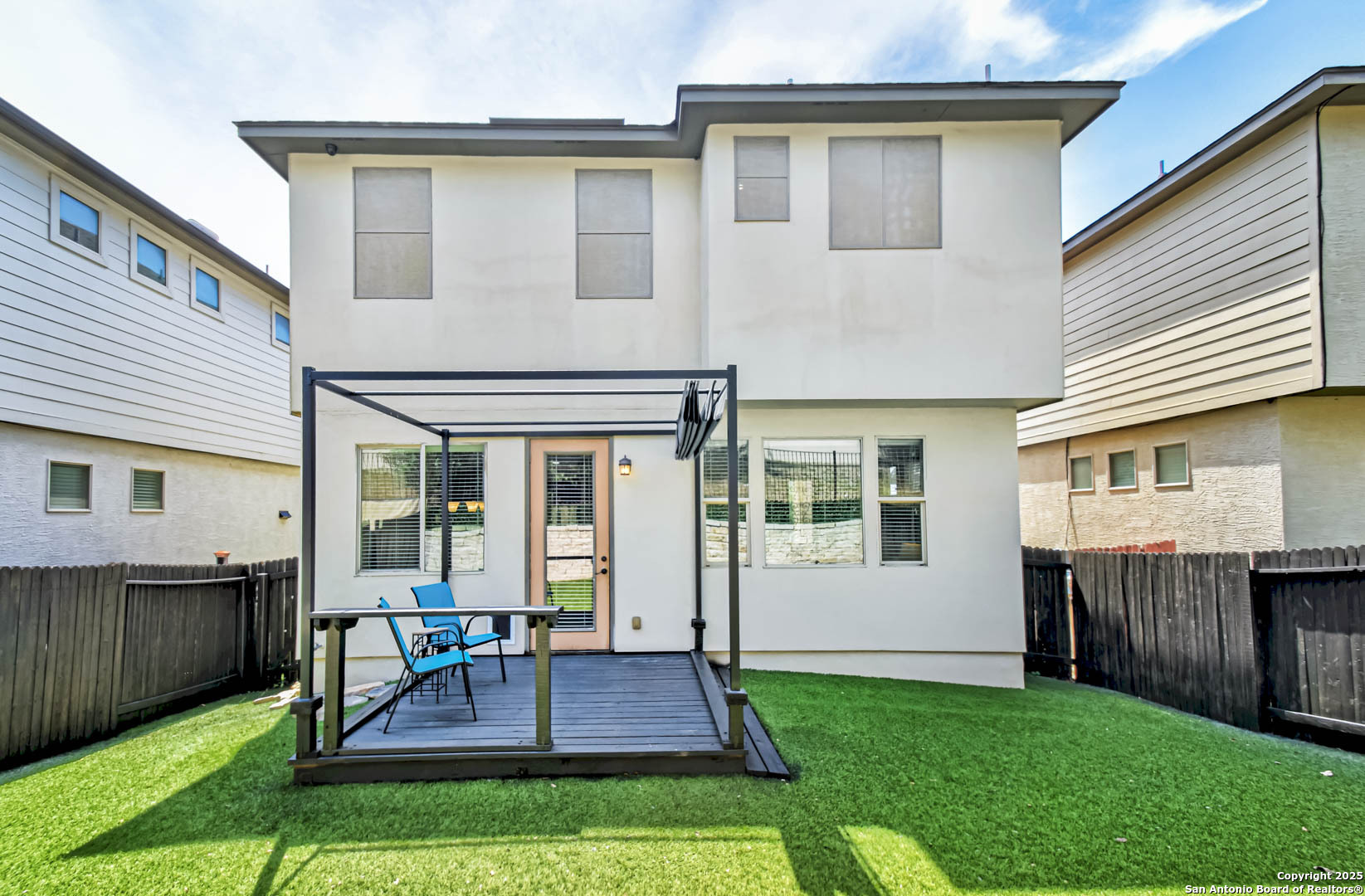 main property photo 27