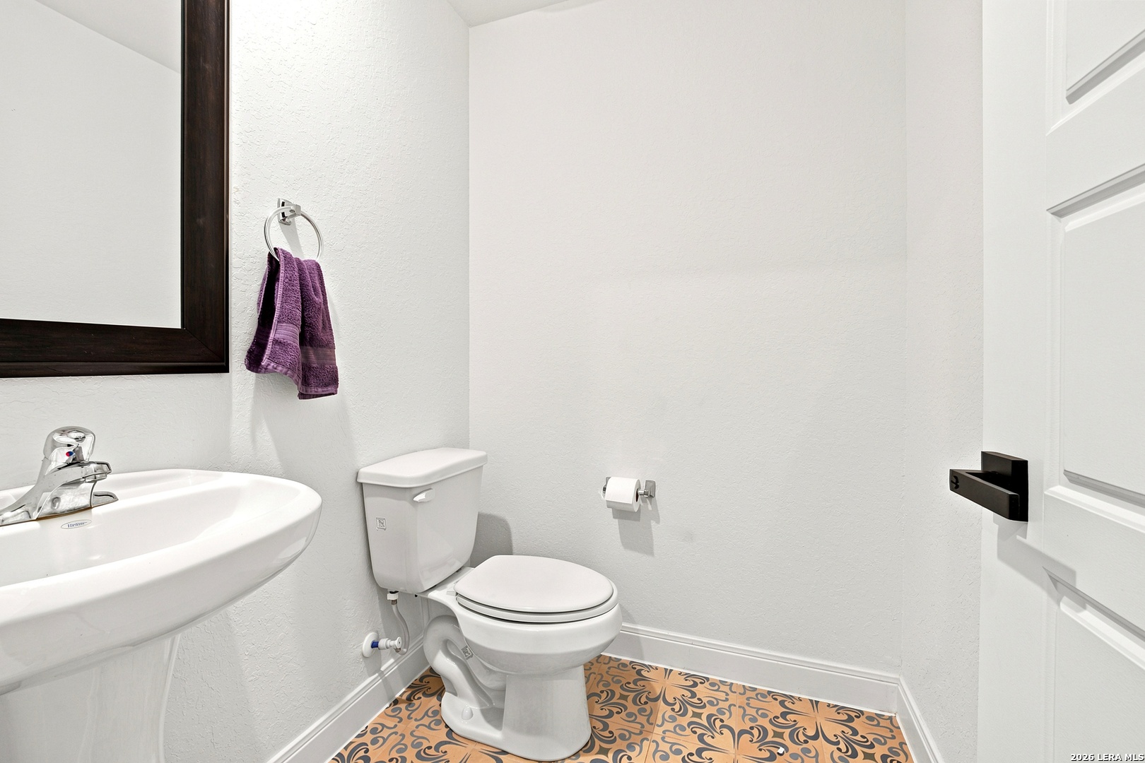 main property photo 25