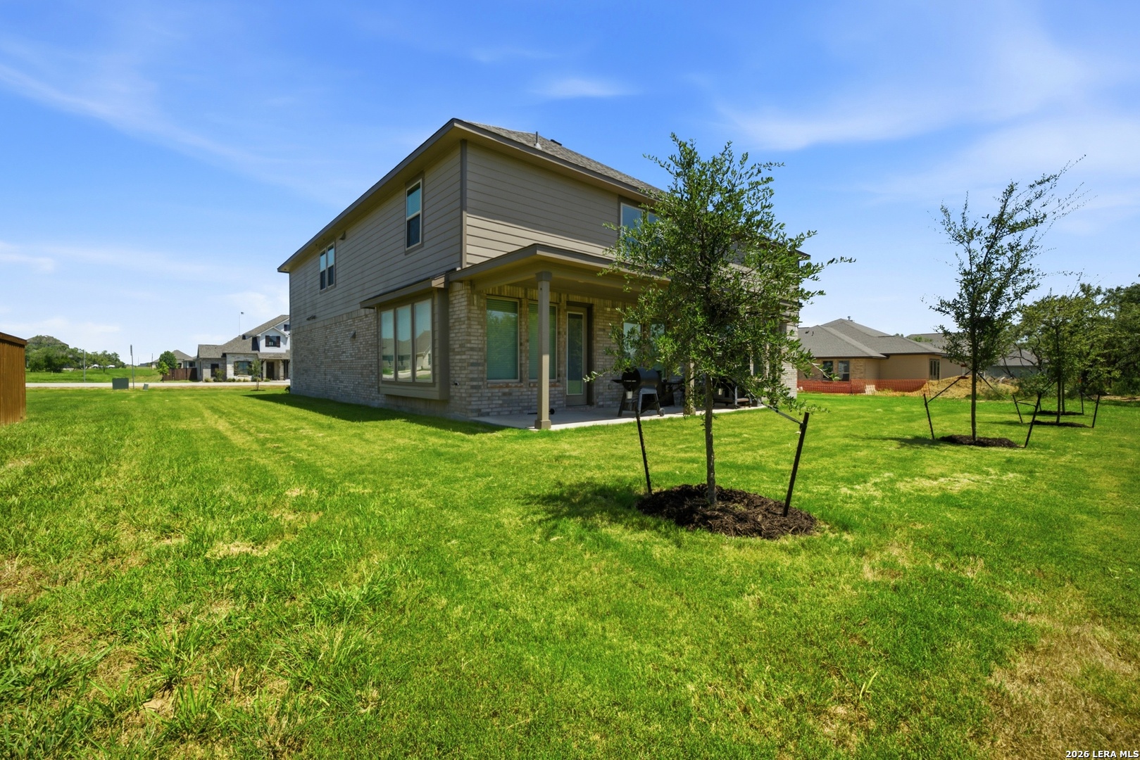 main property photo 31