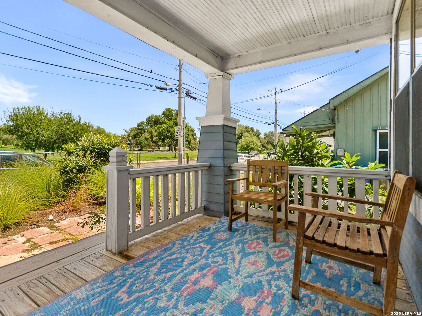main property photo 33