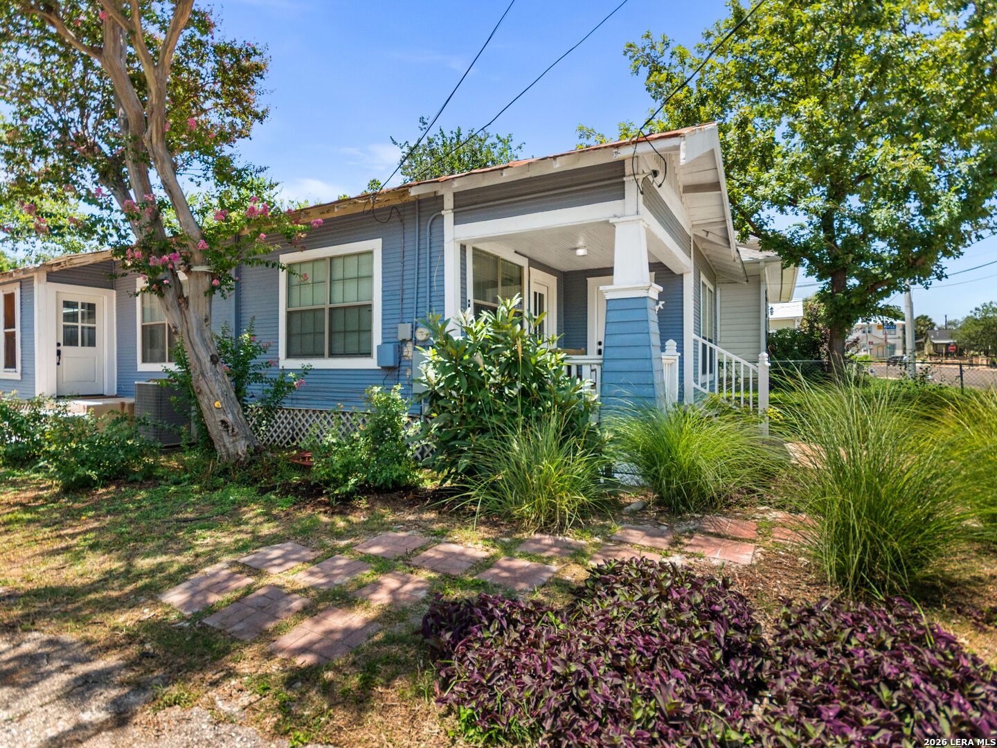 main property photo 41