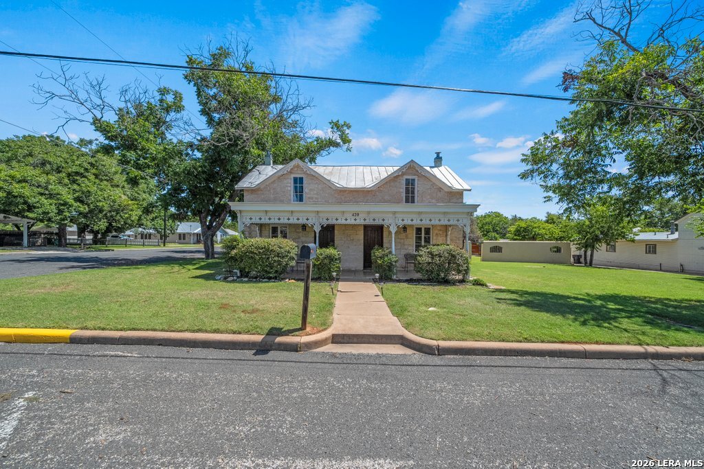 main property photo 19