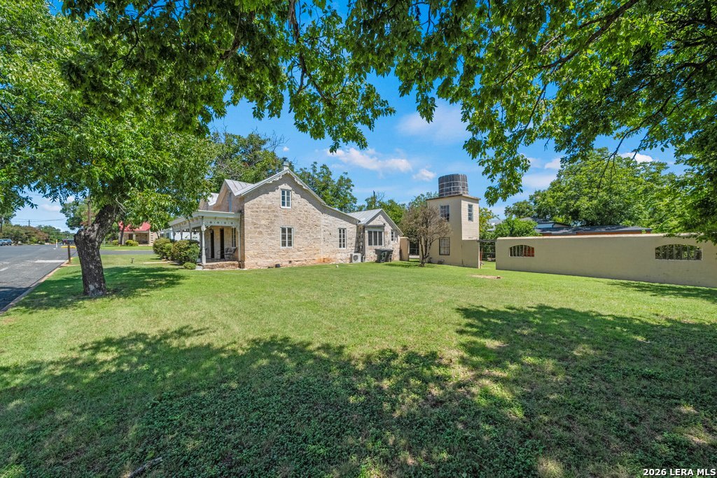 main property photo 24
