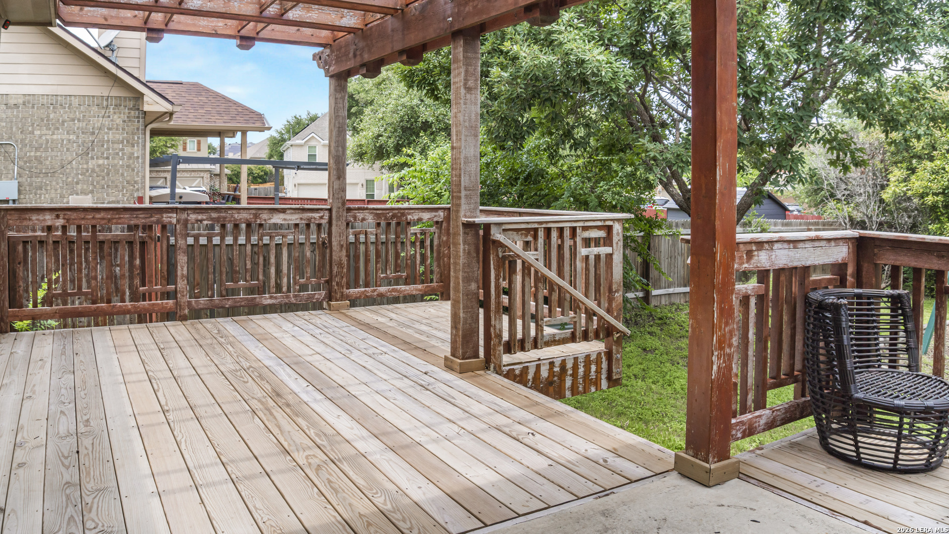 main property photo 27