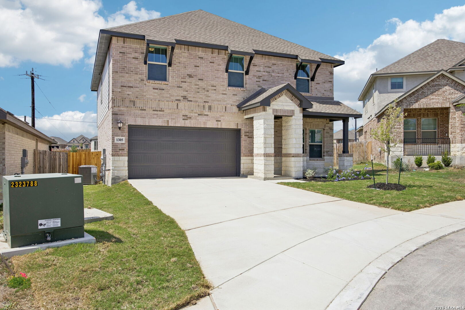 main property photo 5