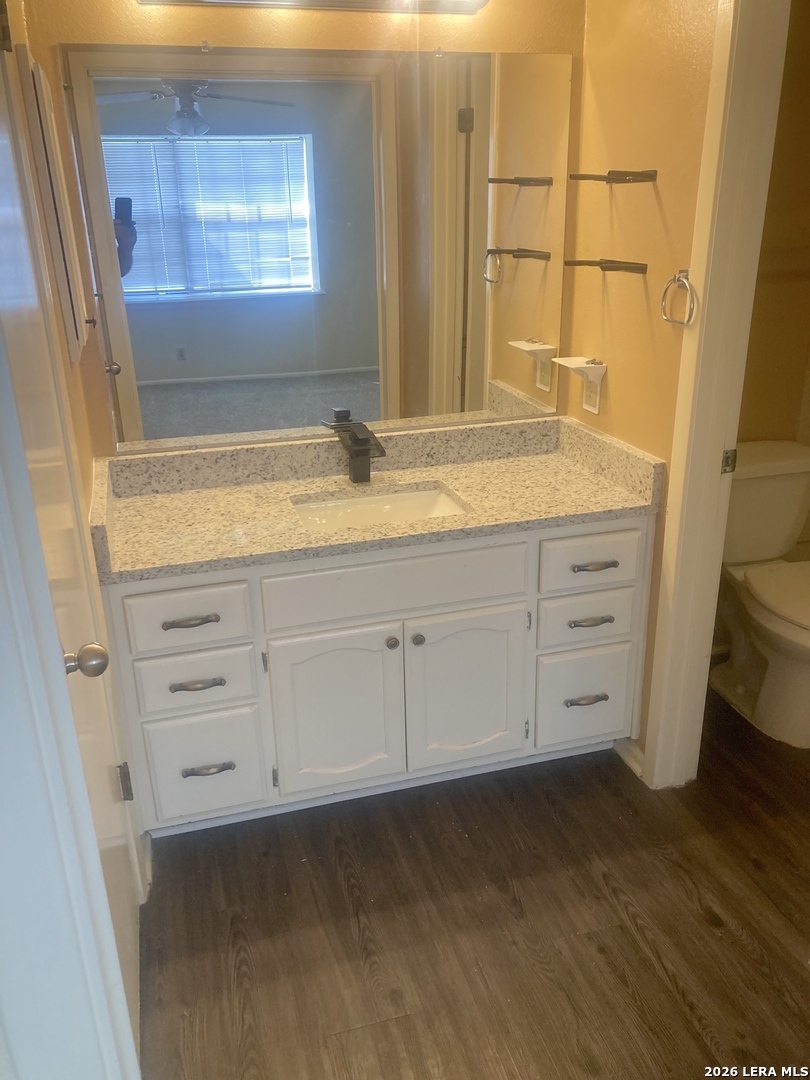 main property photo 9