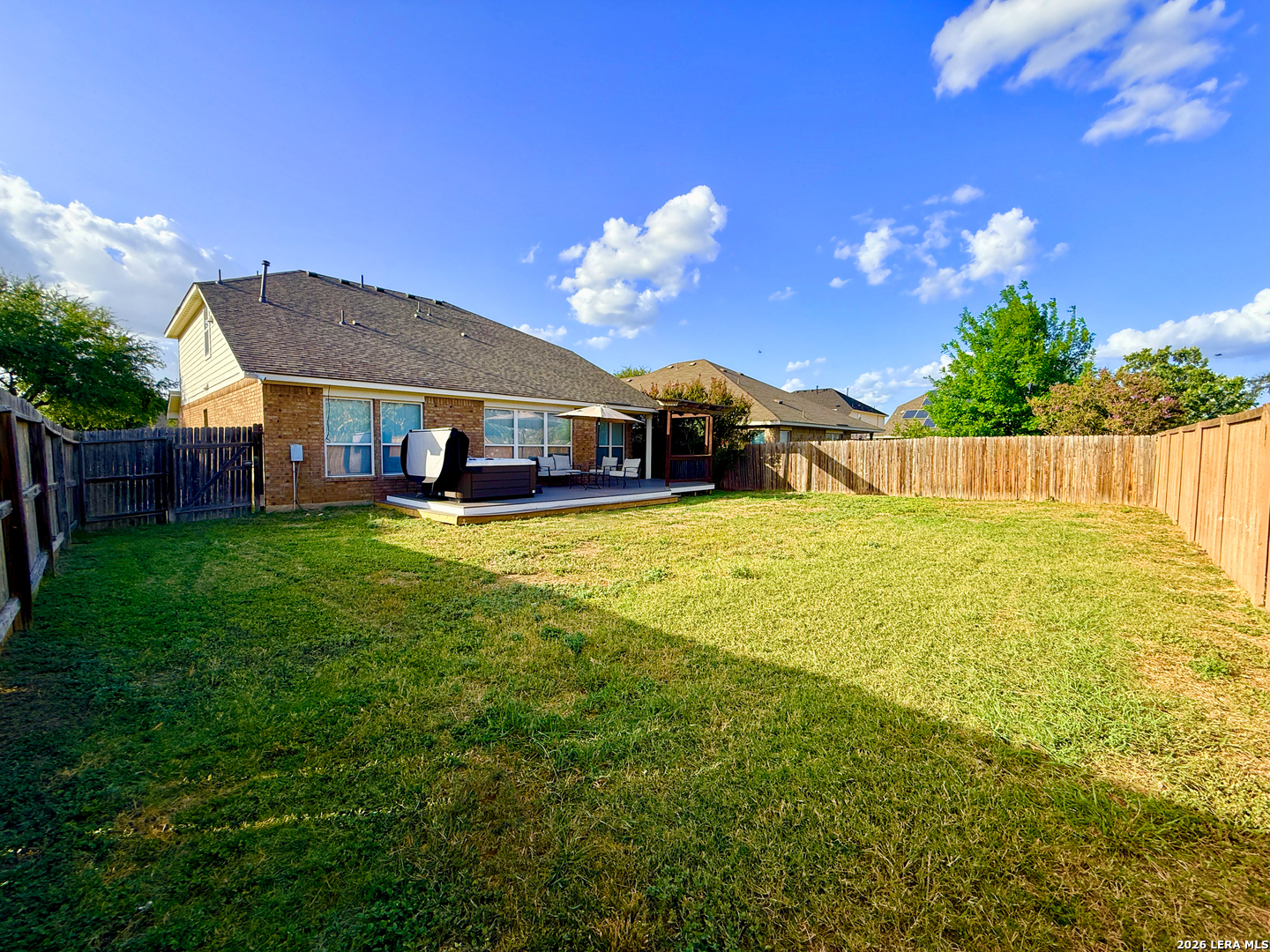 main property photo 22
