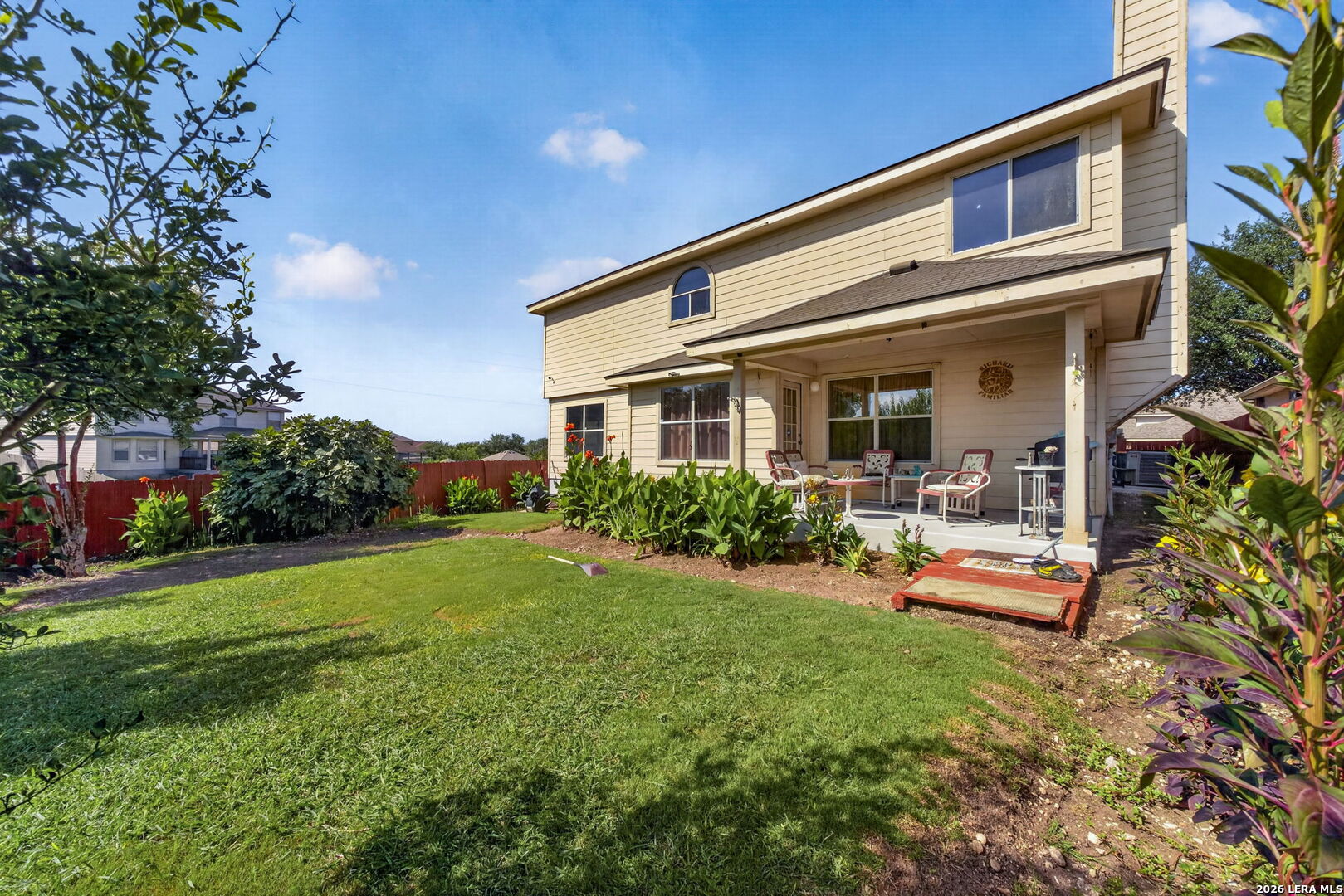 main property photo 23
