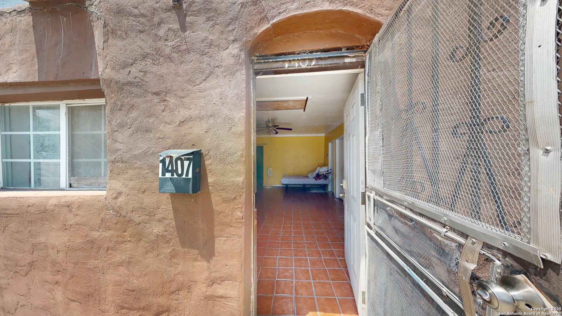 main property photo 31