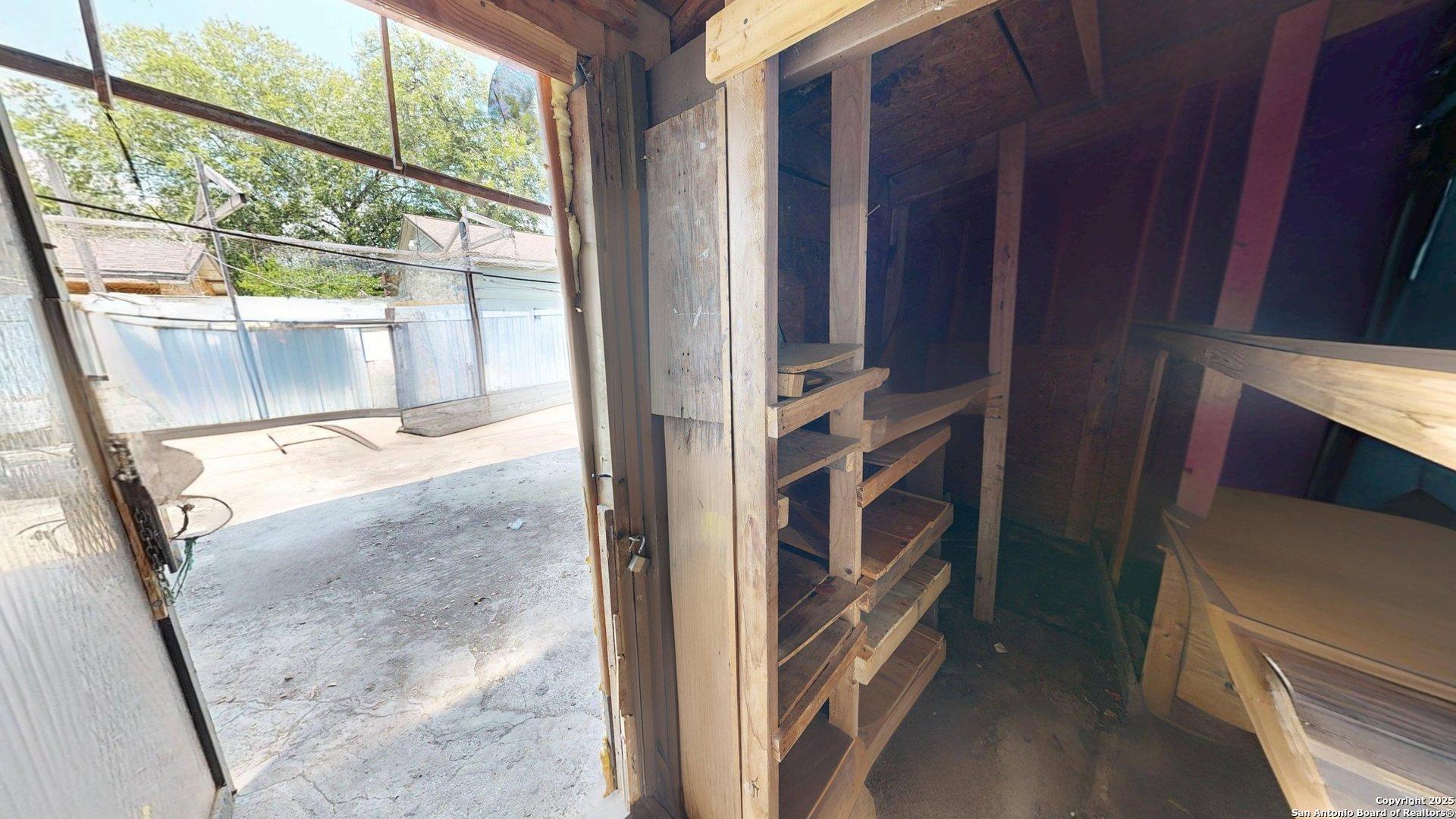 main property photo 37