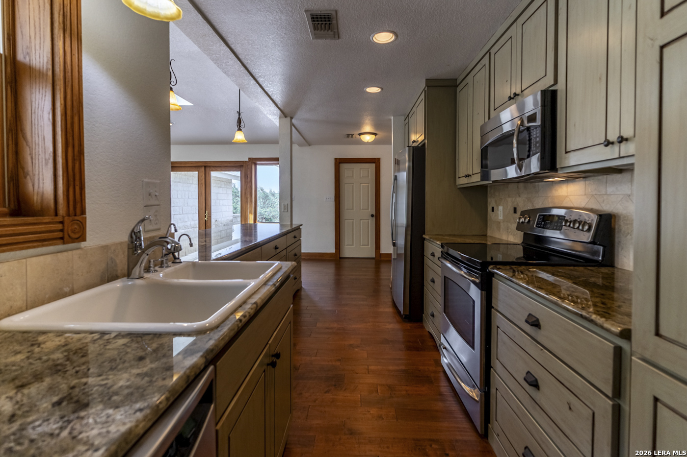 main property photo 67