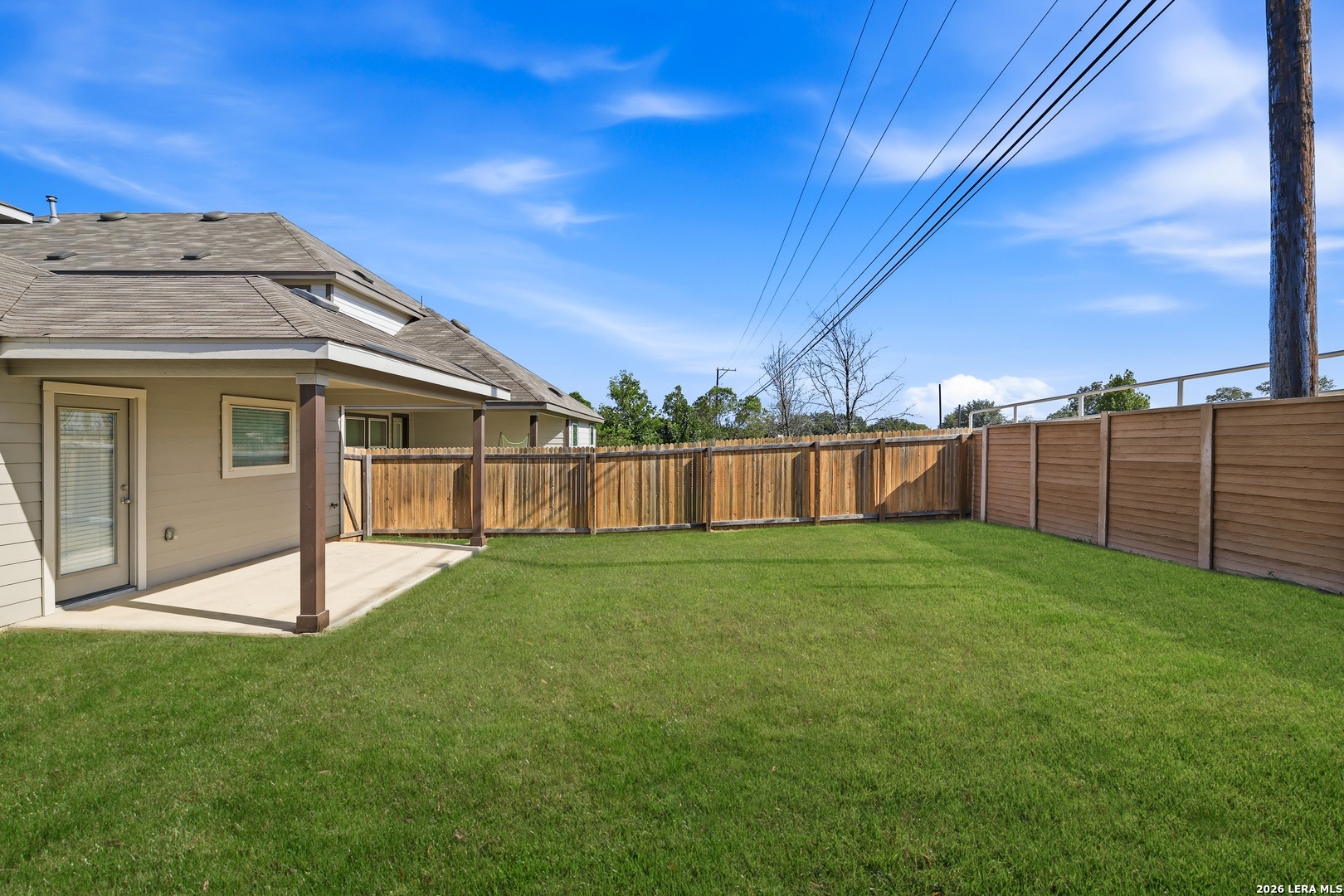 main property photo 27