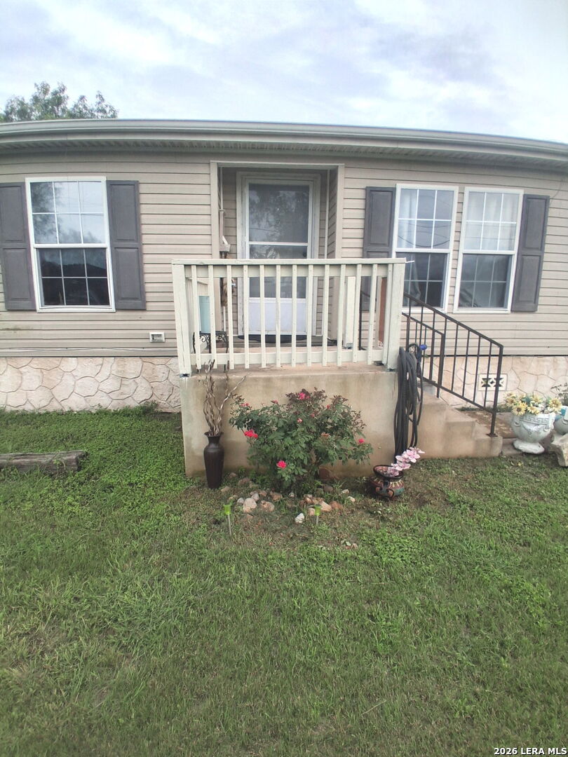 main property photo 3