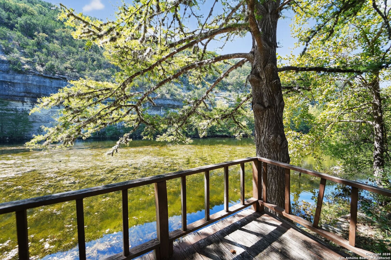 main property photo 9