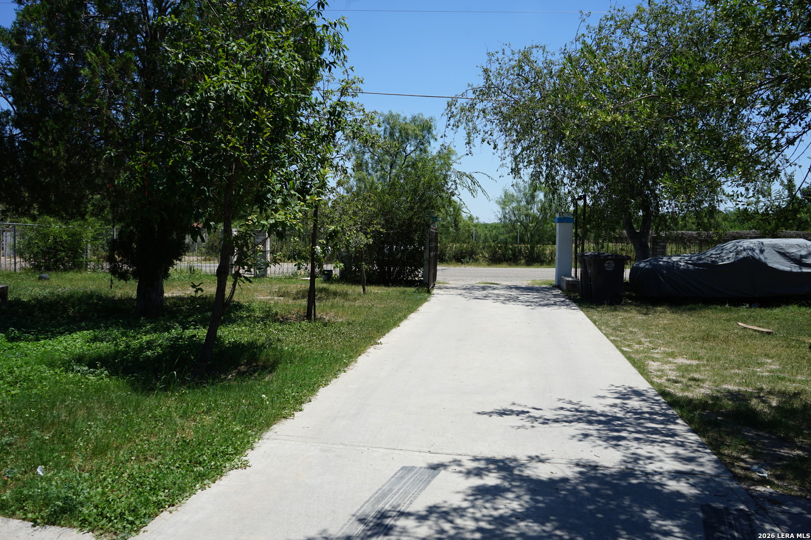 main property photo 39