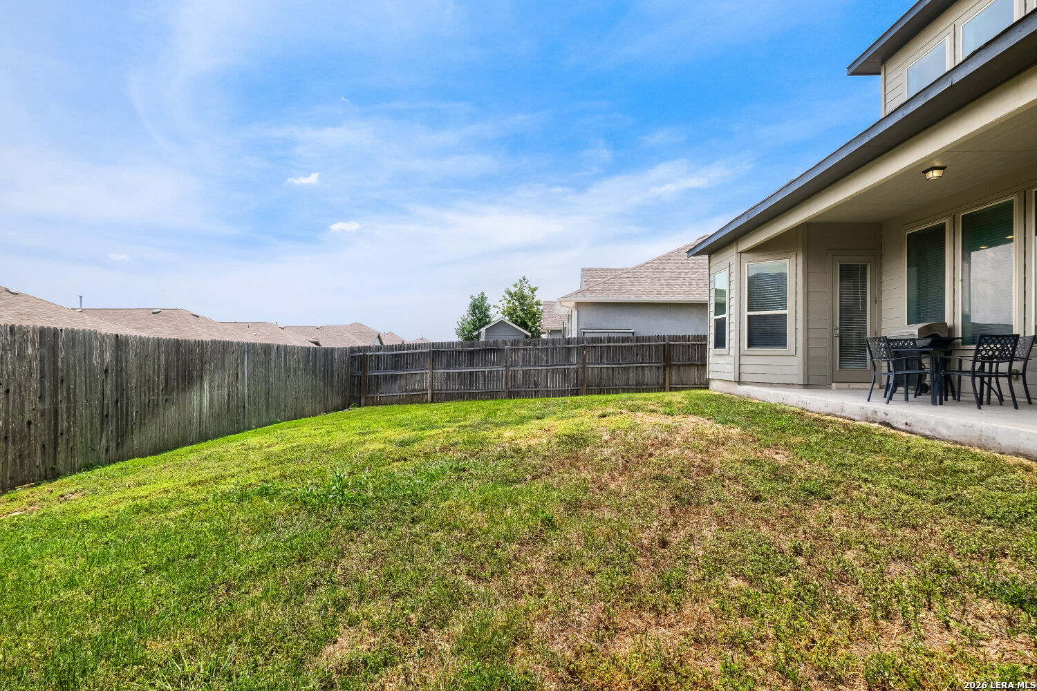 main property photo 41