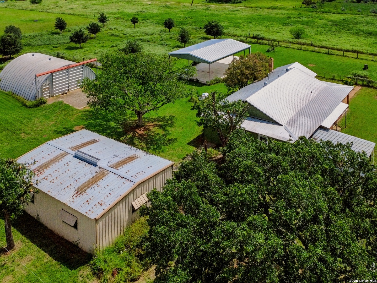 main property photo 50