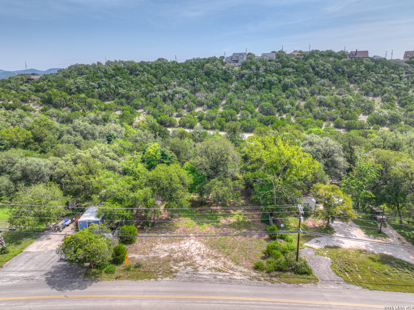 main property photo 11