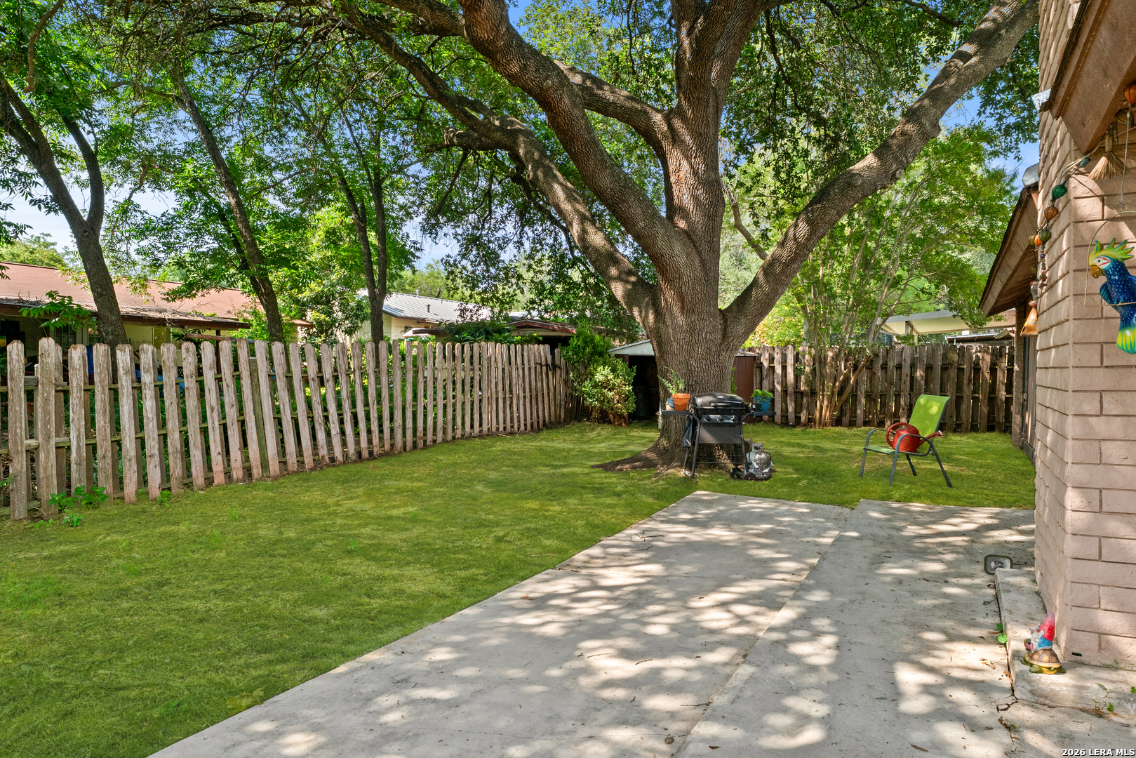 main property photo 20