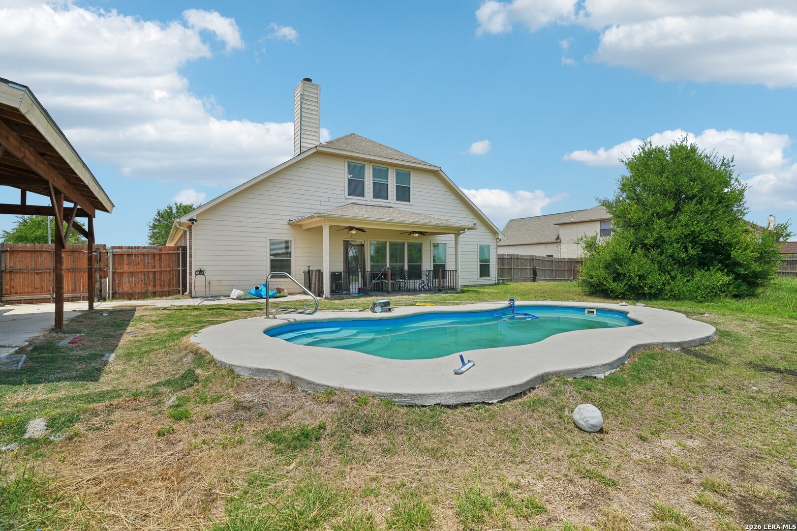 main property photo 47