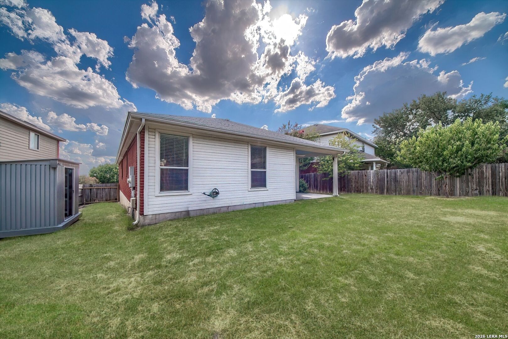 main property photo 27