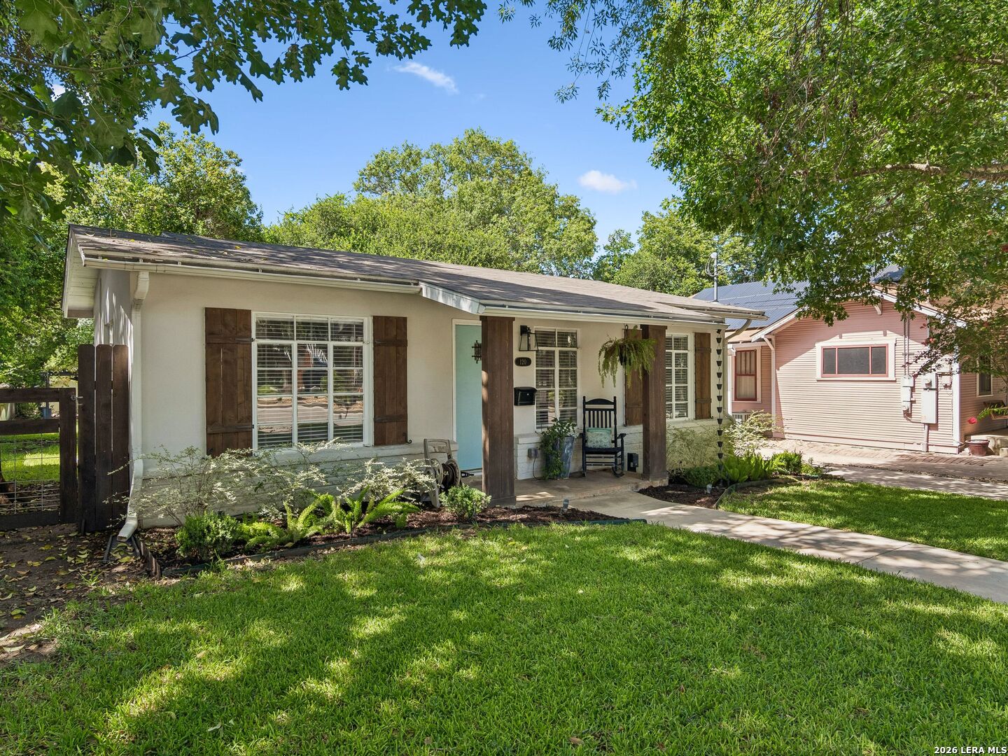 main property photo 24