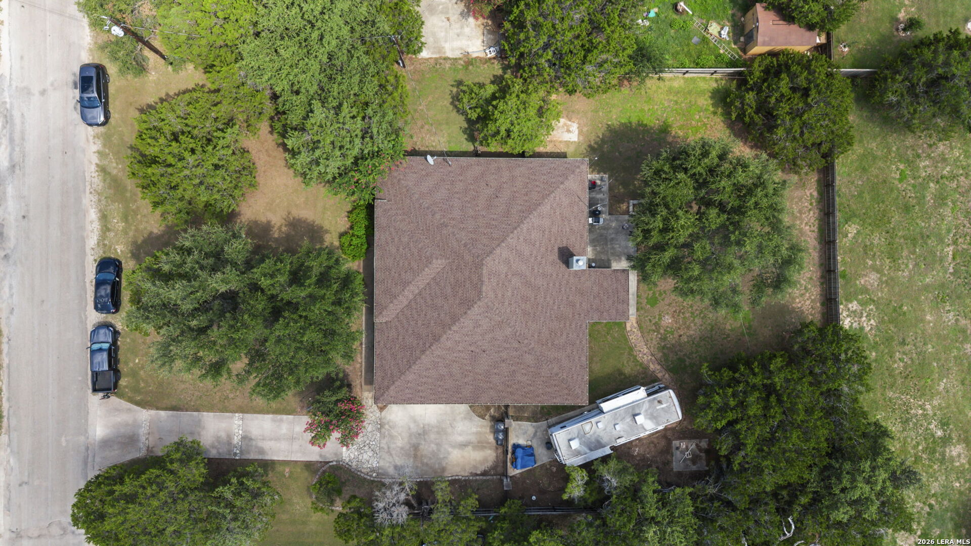 main property photo 46
