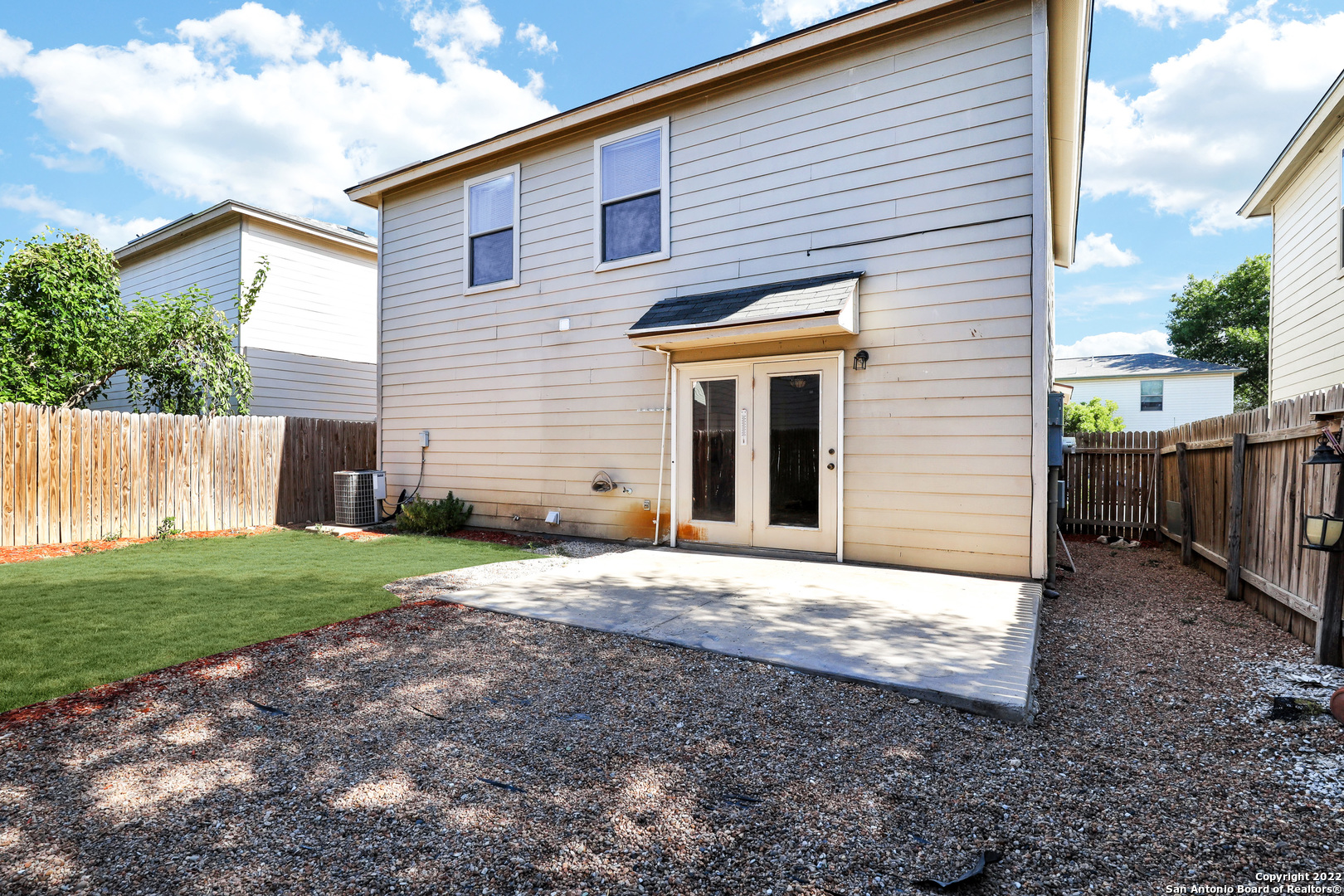main property photo 18